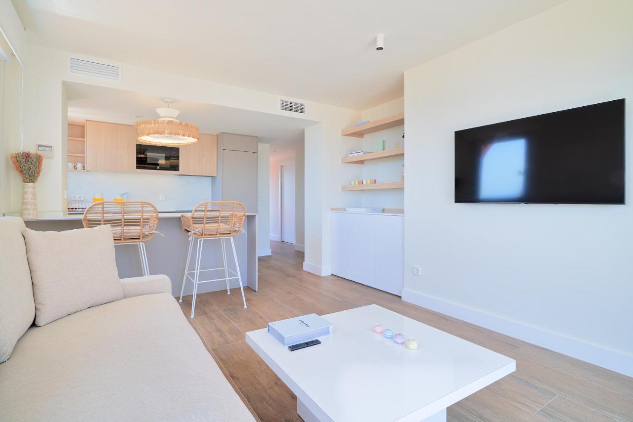 Sea Suite Beachfront Marbella Exterior photo