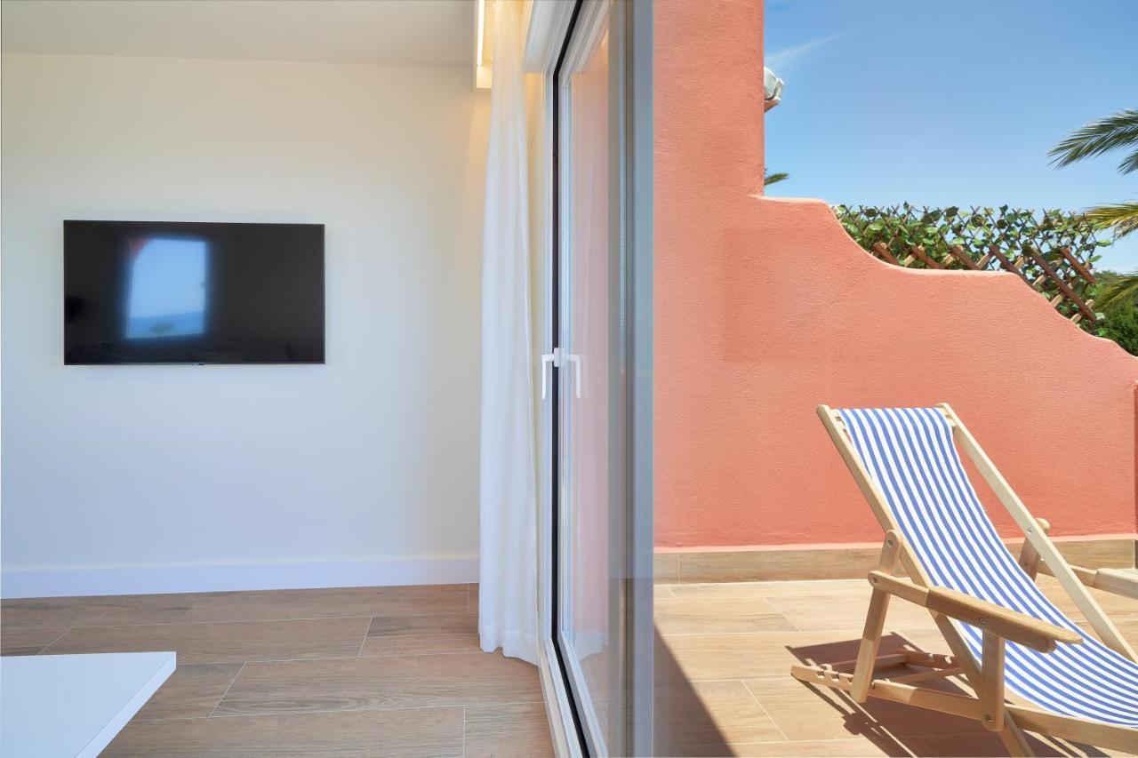 Sea Suite Beachfront Marbella Exterior photo
